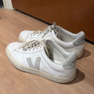 Veja Campo Men's White and Gray Sneakers